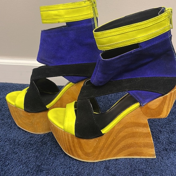 DV8 By Dolce Vita Platform Wedge Sandal Size 7.5 - Picture 7 of 7
